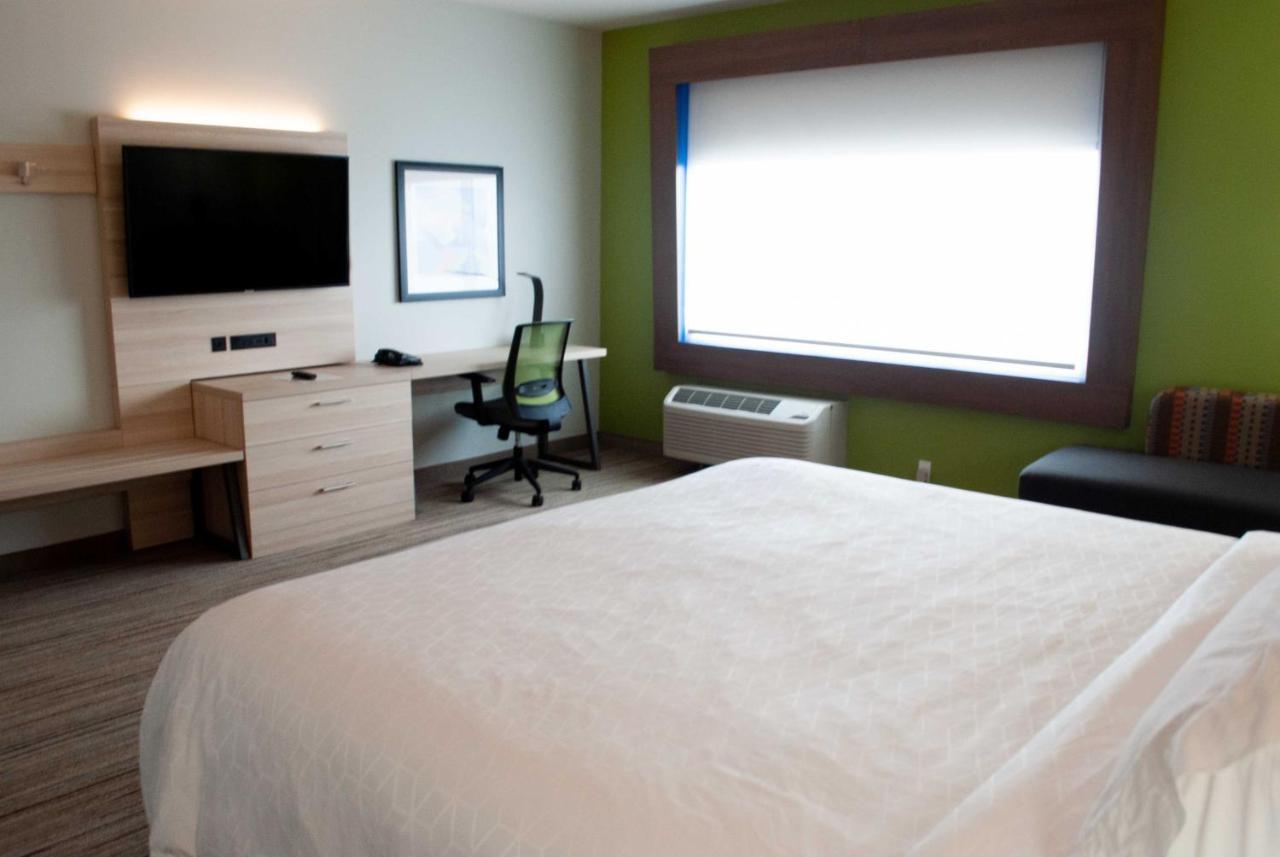 Holiday Inn Express & Suites Edmonton N - St Albert By Ihg Saint Albert Eksteriør bilde