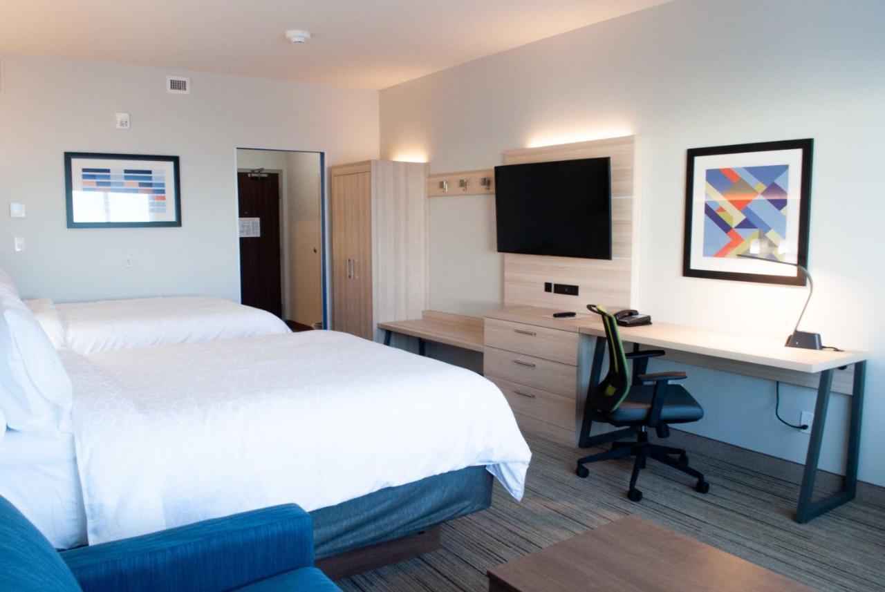 Holiday Inn Express & Suites Edmonton N - St Albert By Ihg Saint Albert Eksteriør bilde