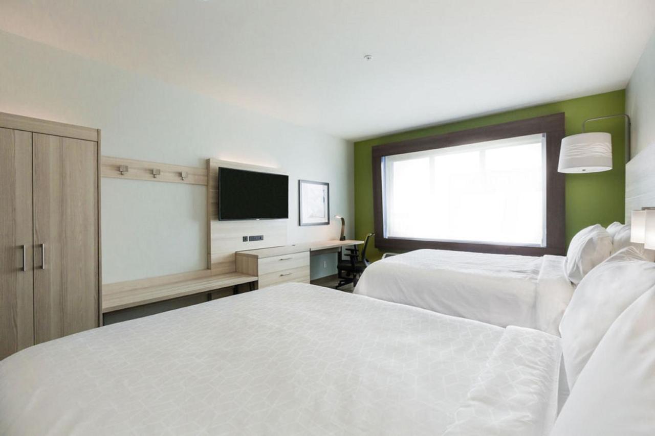 Holiday Inn Express & Suites Edmonton N - St Albert By Ihg Saint Albert Eksteriør bilde