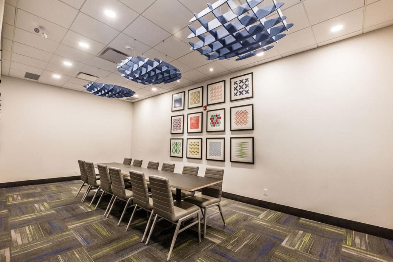 Holiday Inn Express & Suites Edmonton N - St Albert By Ihg Saint Albert Eksteriør bilde