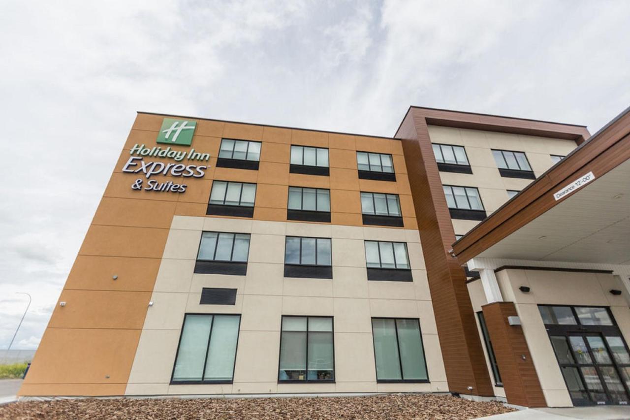 Holiday Inn Express & Suites Edmonton N - St Albert By Ihg Saint Albert Eksteriør bilde