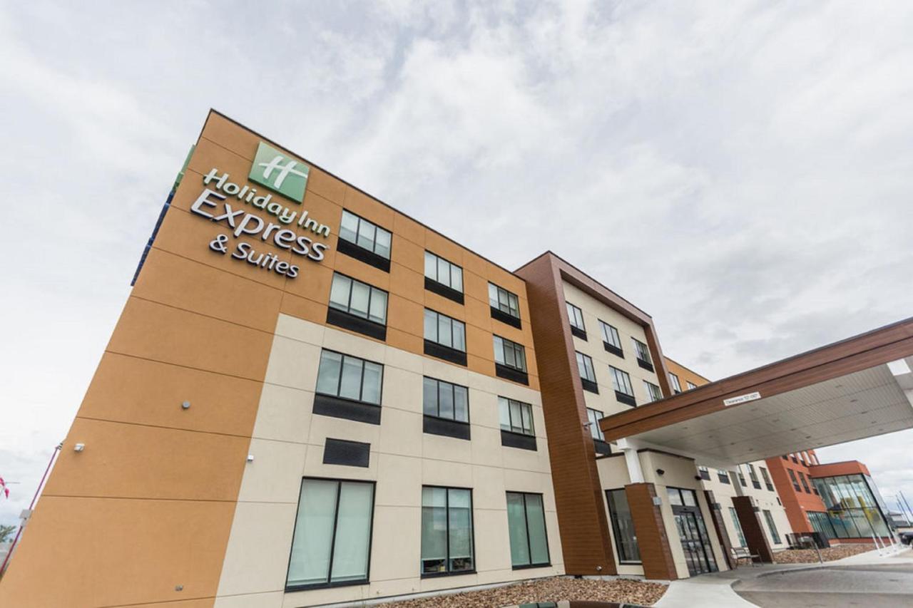 Holiday Inn Express & Suites Edmonton N - St Albert By Ihg Saint Albert Eksteriør bilde